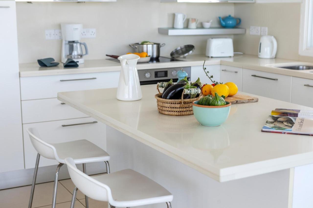 Protaras Beachfront Villa Alia Bagian luar foto