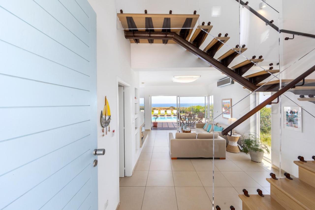 Protaras Beachfront Villa Alia Bagian luar foto