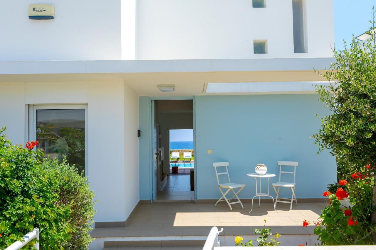 Protaras Beachfront Villa Alia Bagian luar foto
