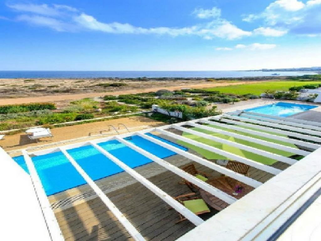 Protaras Beachfront Villa Alia Bagian luar foto